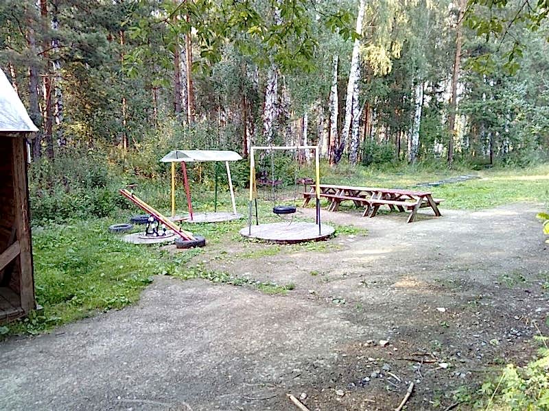 Качели для детей